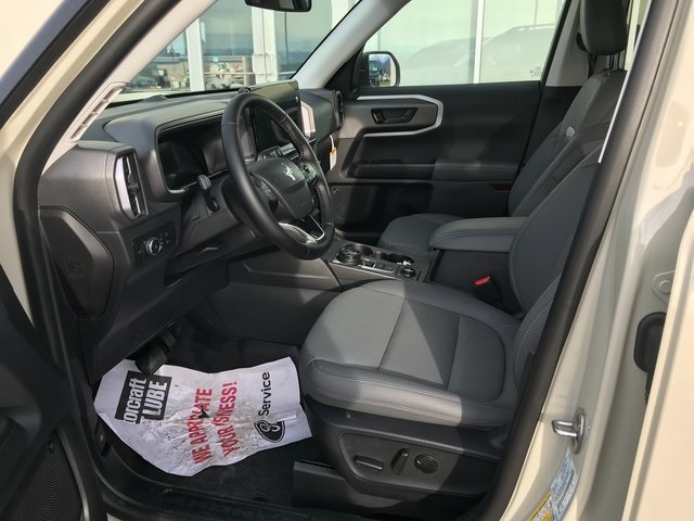 2025 Ford Bronco Sport Badlands photo 2