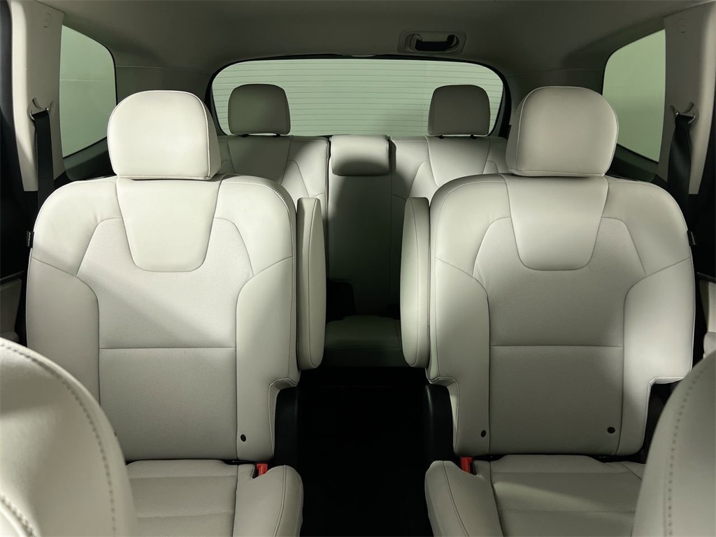 2025 Kia Telluride S photo 27