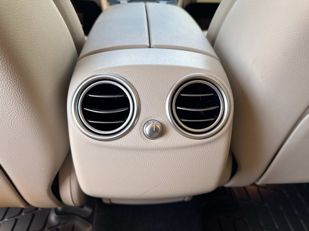 2021 Mercedes Benz GLC 300 Coupe photo 9