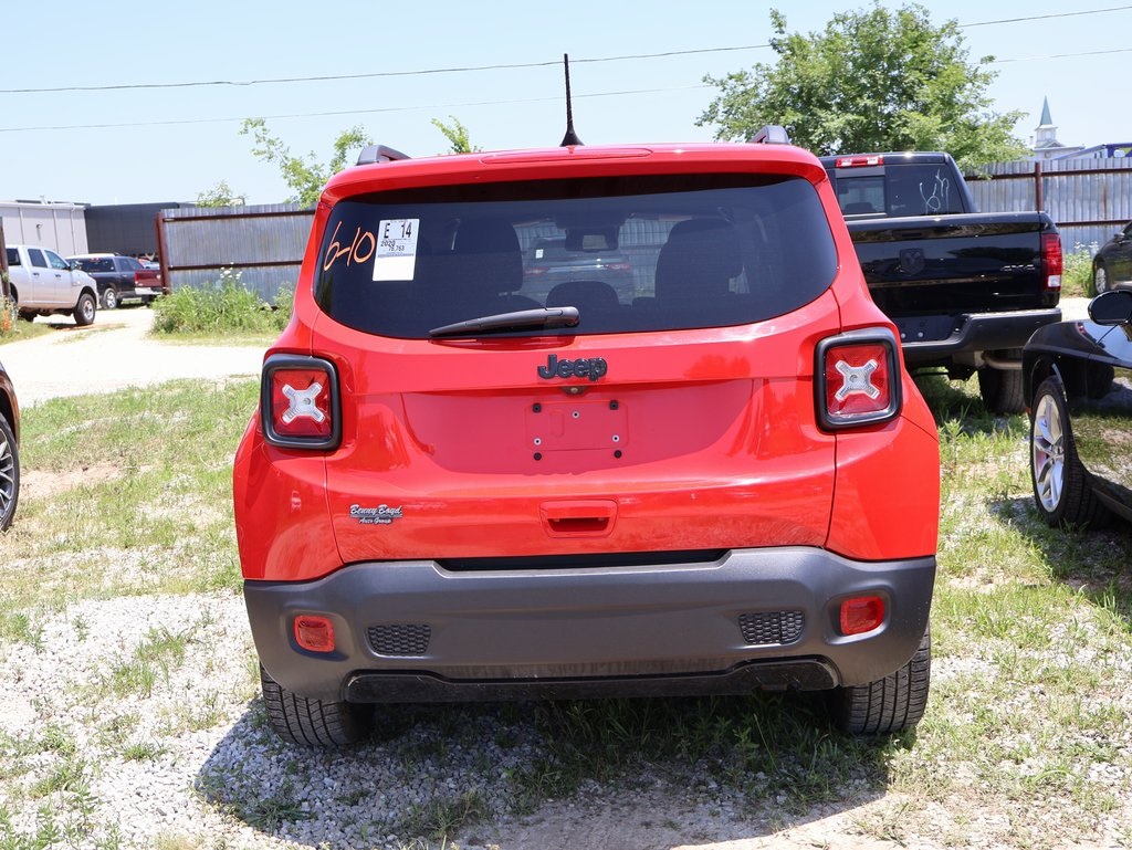 2020 Jeep Renegade Altitude photo 11