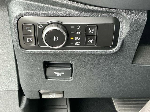 2025 Ford Bronco Outer Banks photo 14
