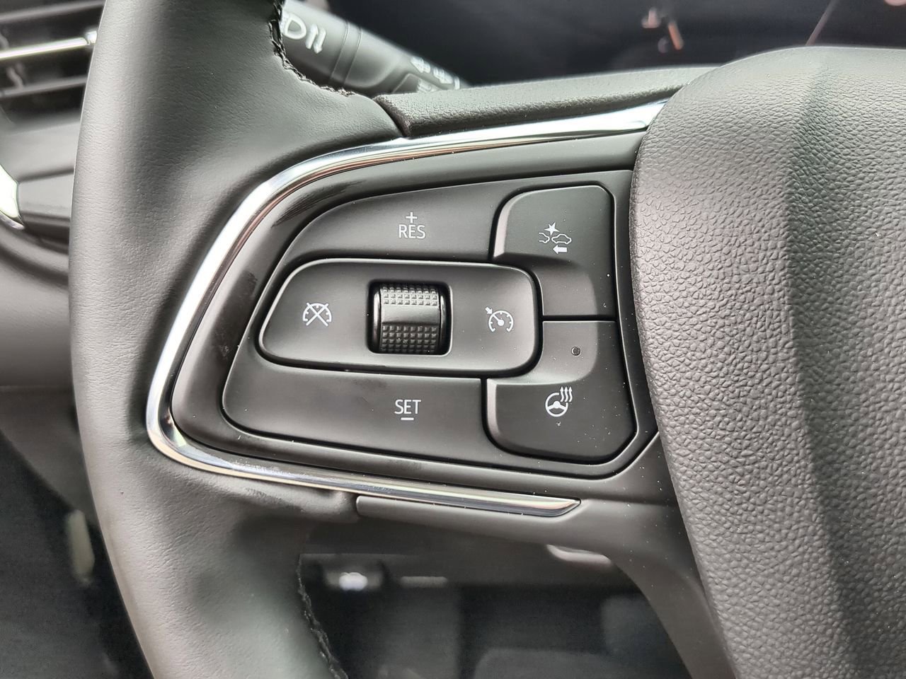 2026 Buick Encore GX Sport Touring photo 31