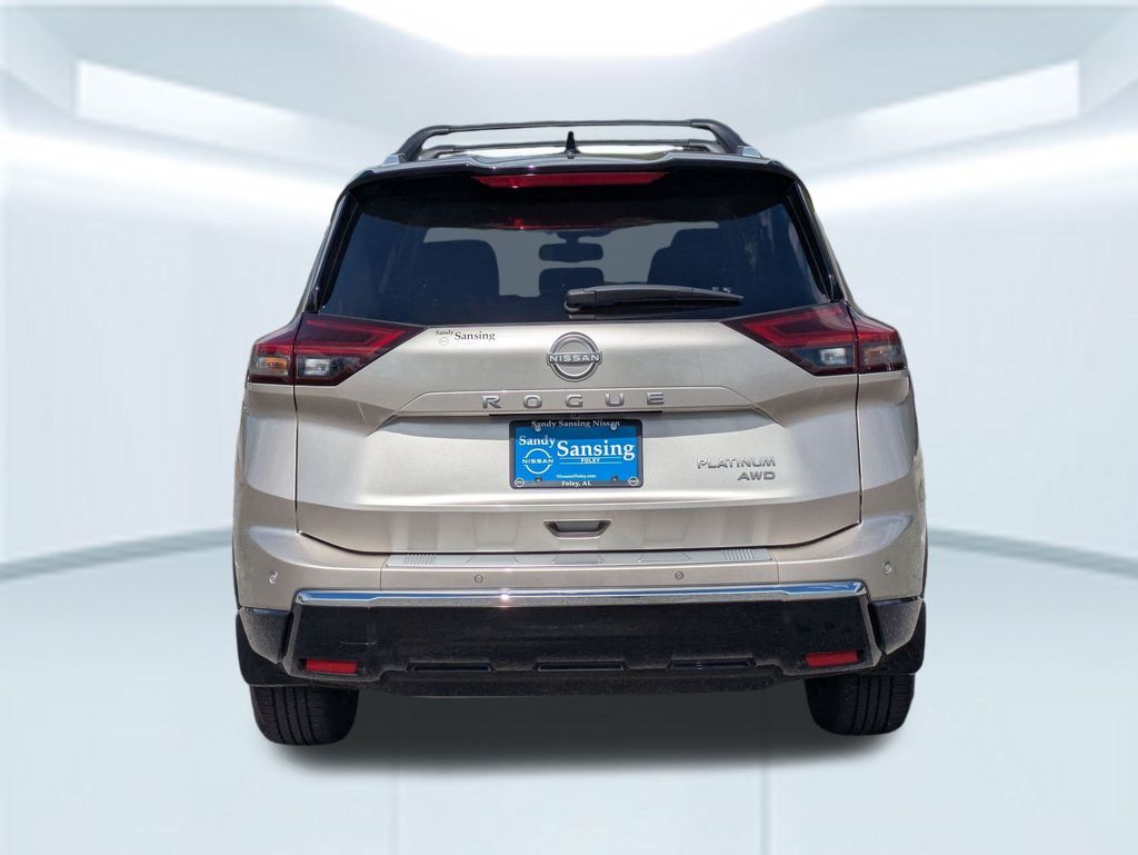 2025 Nissan Rogue Platinum photo 3