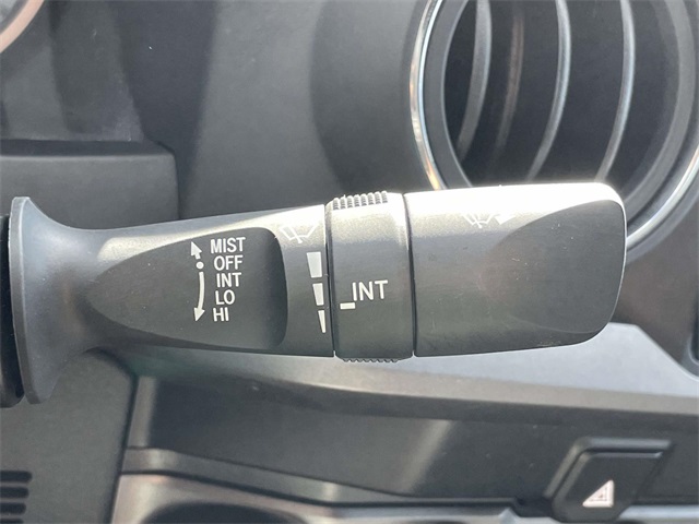 2022 Toyota Tacoma TRD Off-Road photo 24
