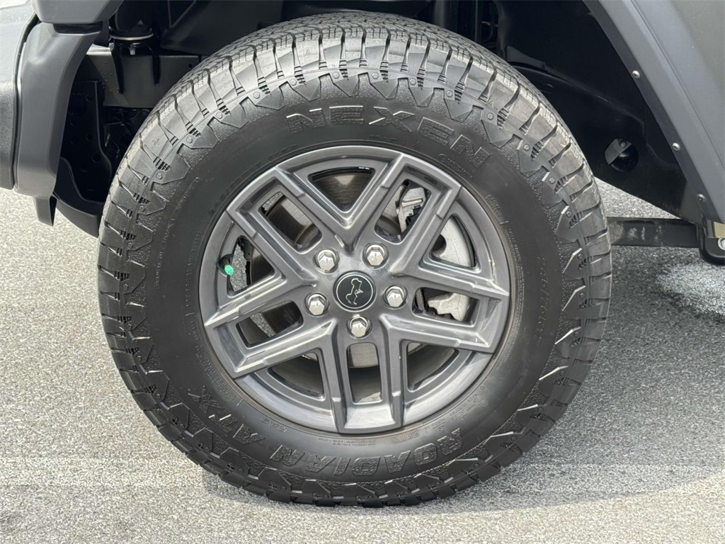 2025 Jeep Wrangler Unlimited Sport S photo 11