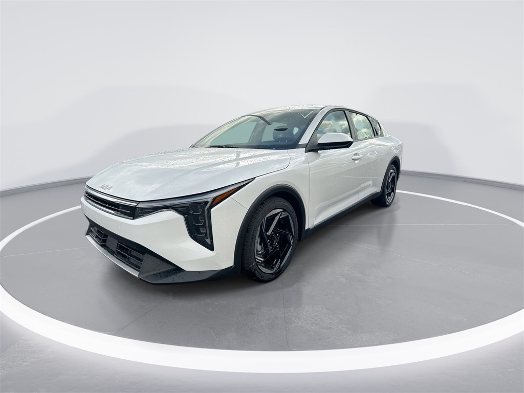 2025 Kia K4 EX photo 5