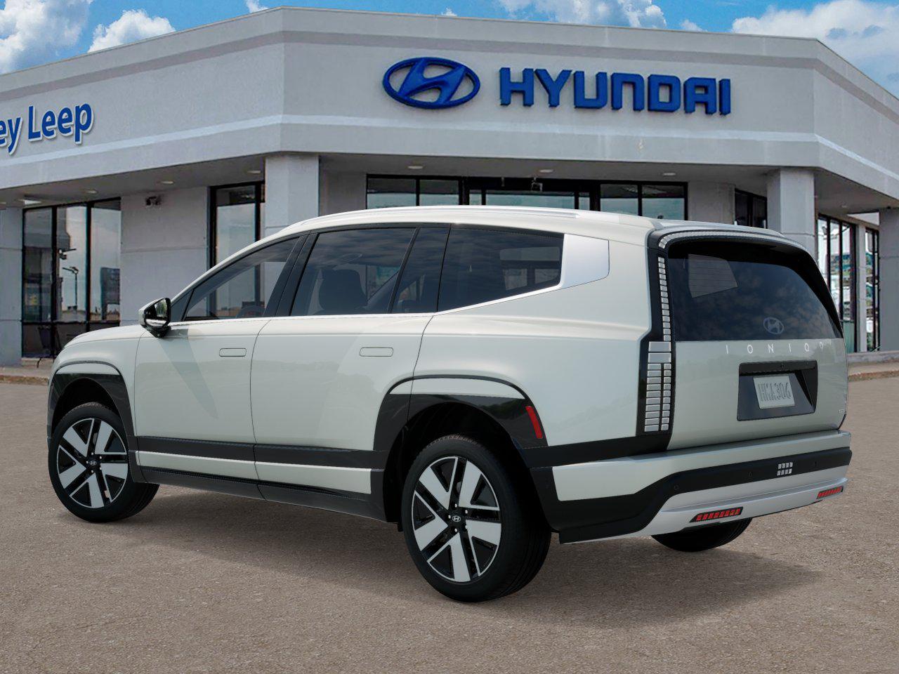 2026 Hyundai Ioniq SEL photo 3