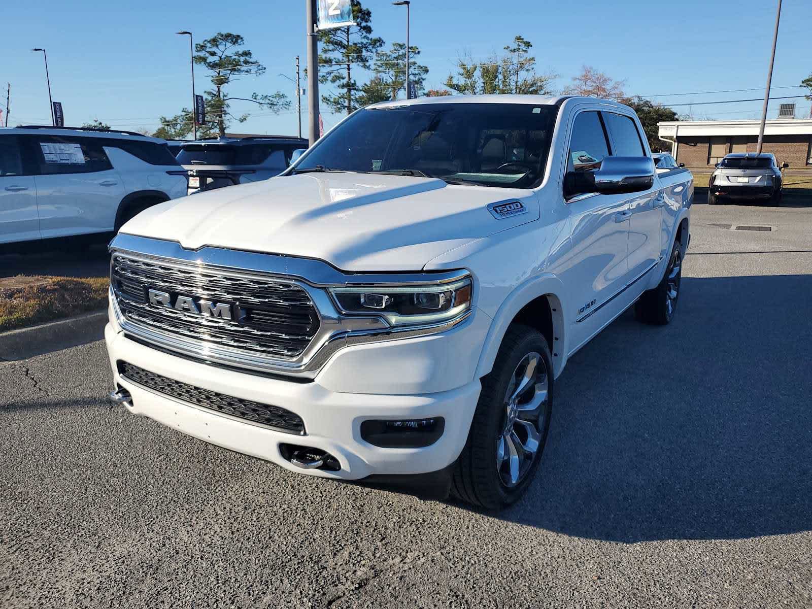 2023 RAM Ram 1500 Pickup Limited's photo