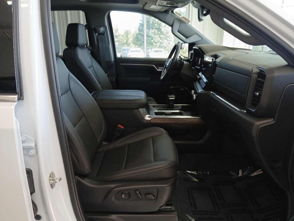 2023 Gmc Sierra SLT photo 17