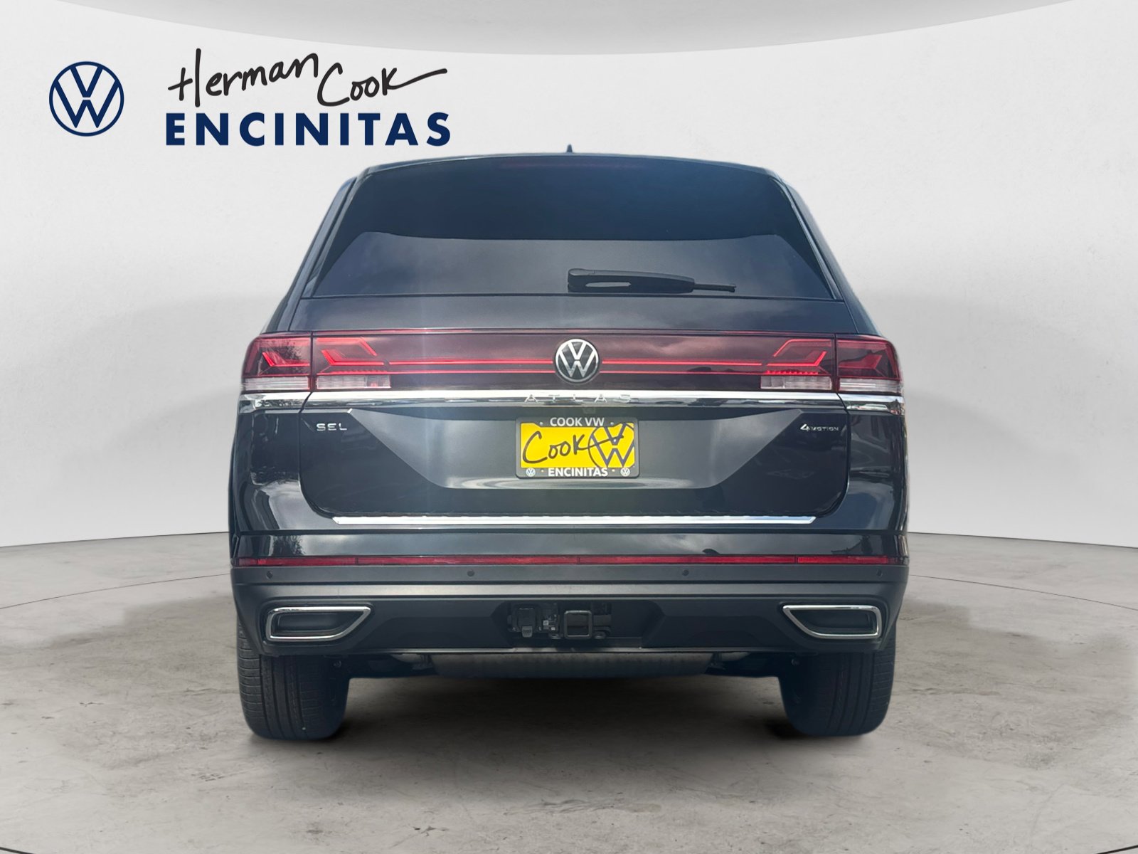 2025 Volkswagen Atlas SEL photo 4