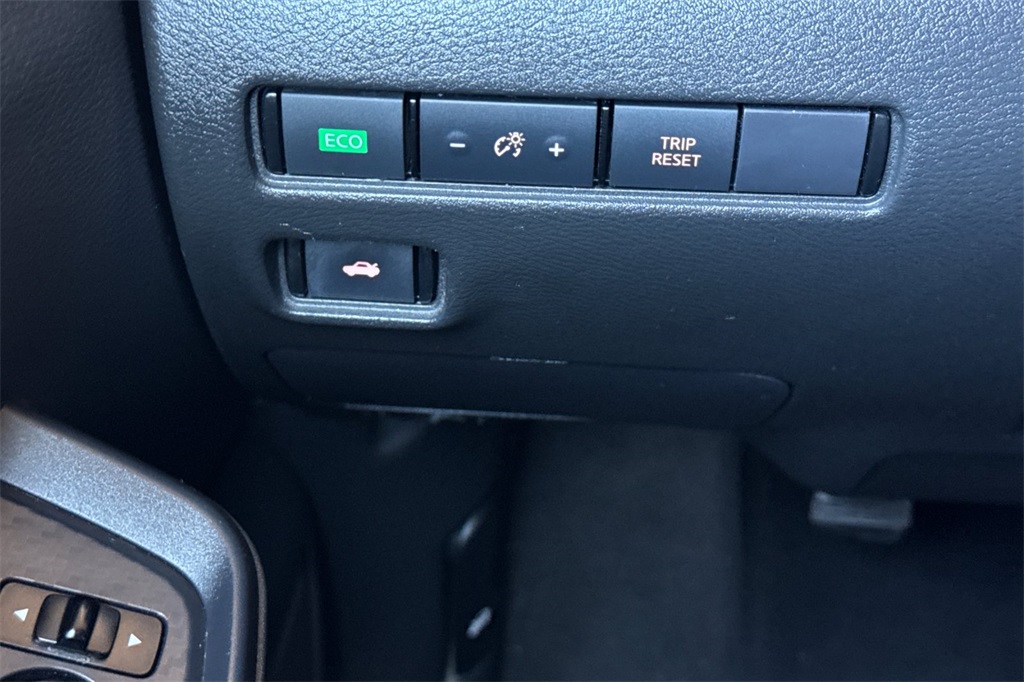 2021 Nissan Sentra SV photo 29