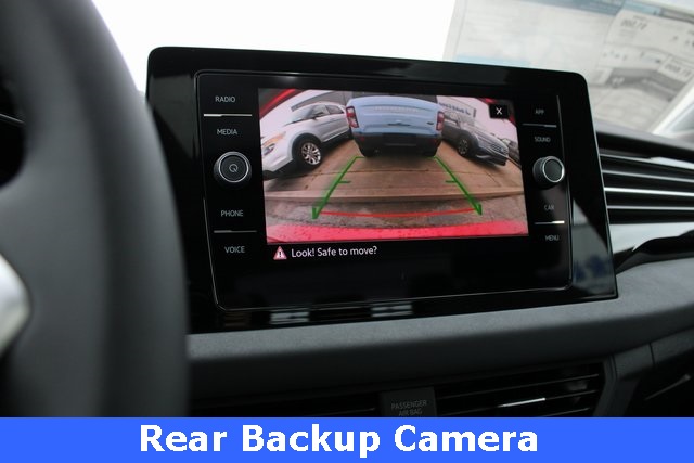 2025 Volkswagen Jetta 1.5T SE photo 3