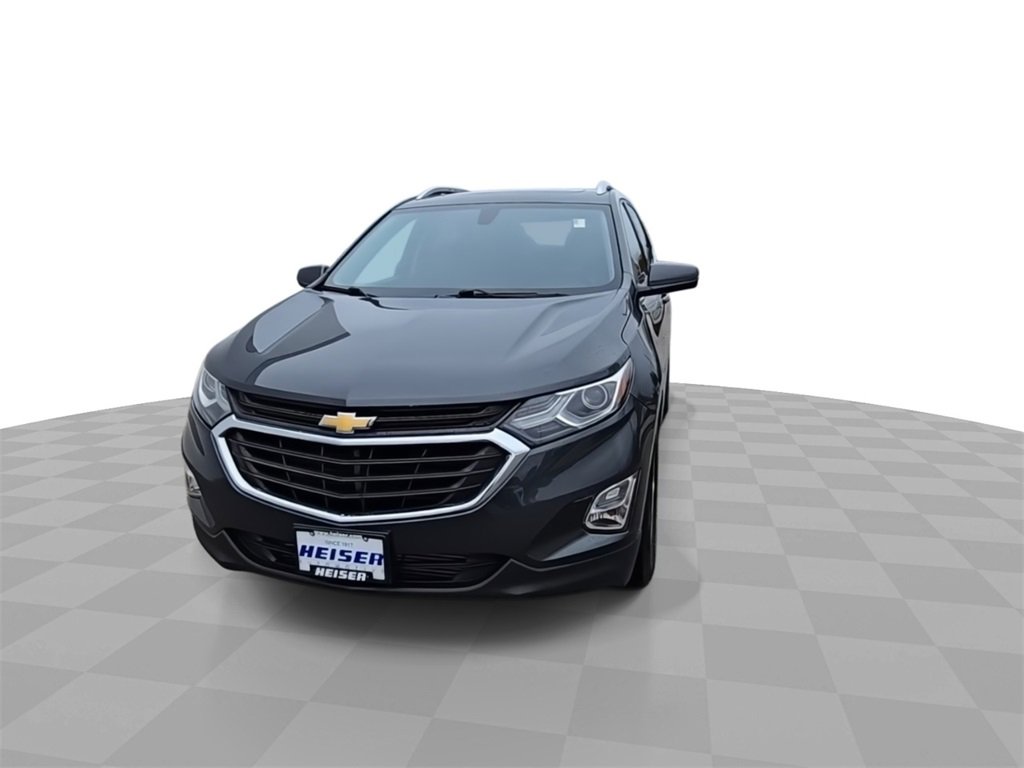 2018 Chevrolet Equinox LT photo 3