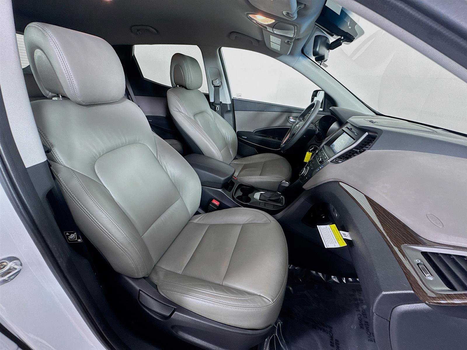 2017 Hyundai Santa Fe Sport Base photo 24