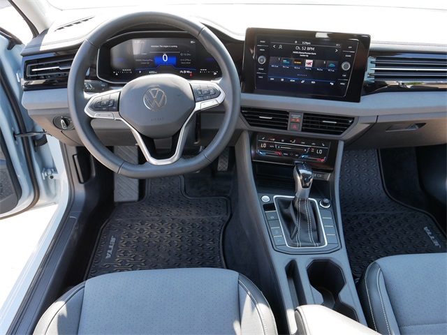 2025 Volkswagen Jetta 1.5T SE photo 20