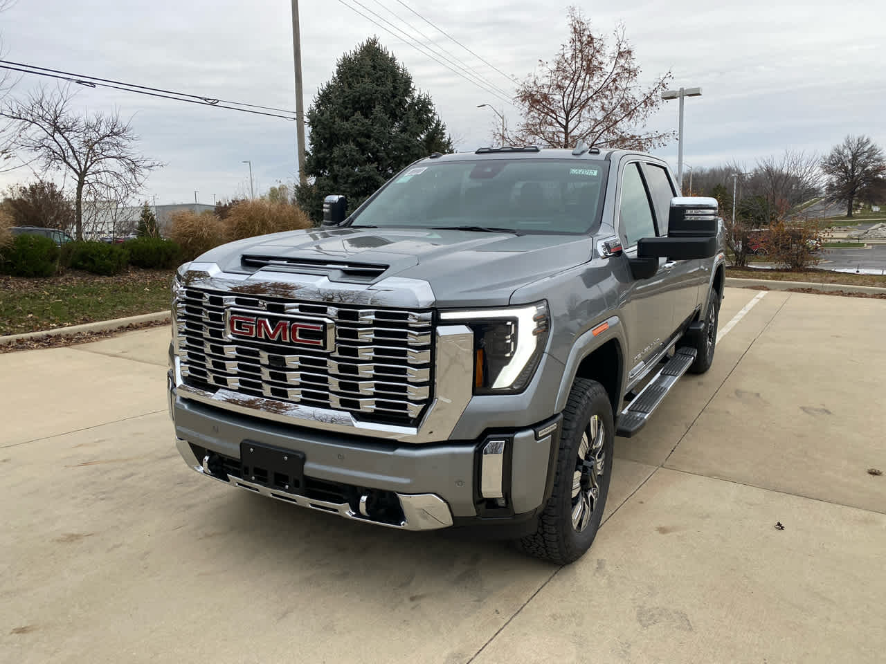 2026 Gmc Sierra HD Denali photo 2