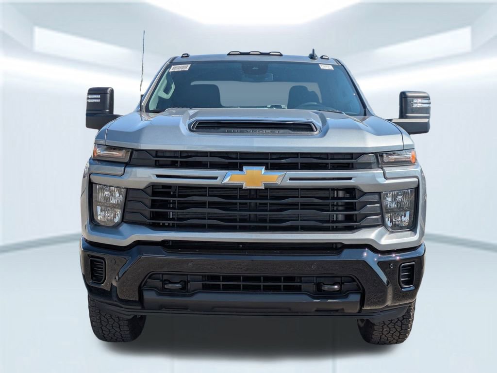 2026 Chevrolet Silverado 2500HD Custom photo 7