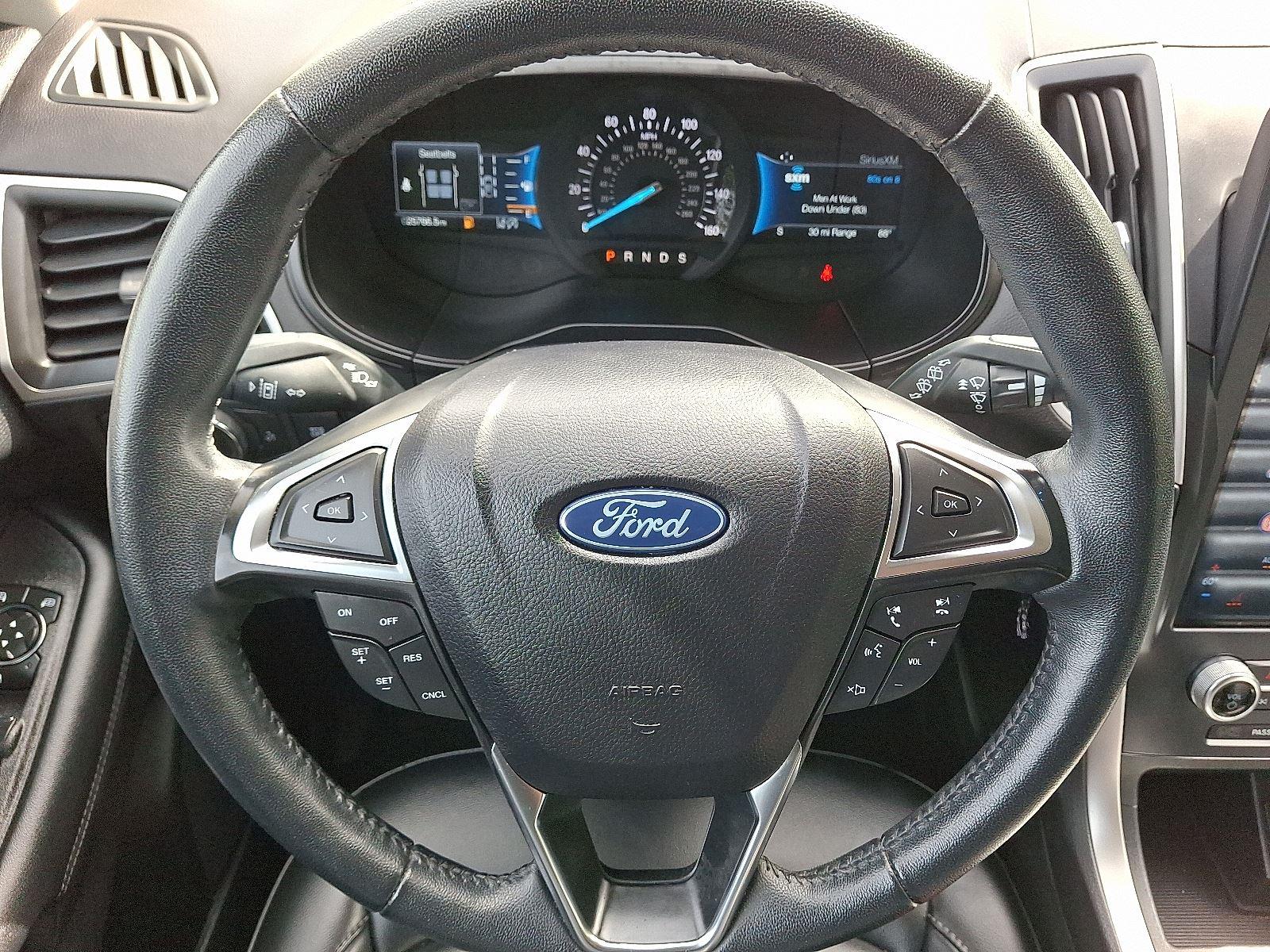 2024 Ford Edge SEL photo 17