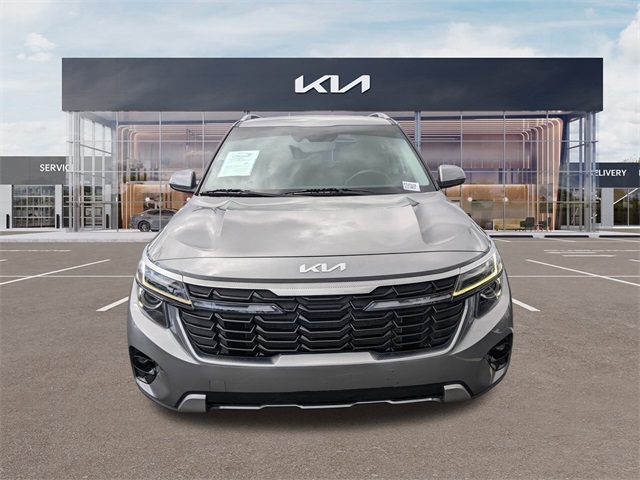 2024 Kia Seltos EX photo 5