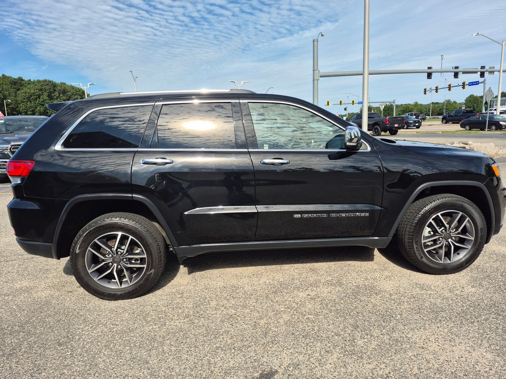 2022 Jeep Cherokee Limited photo 9