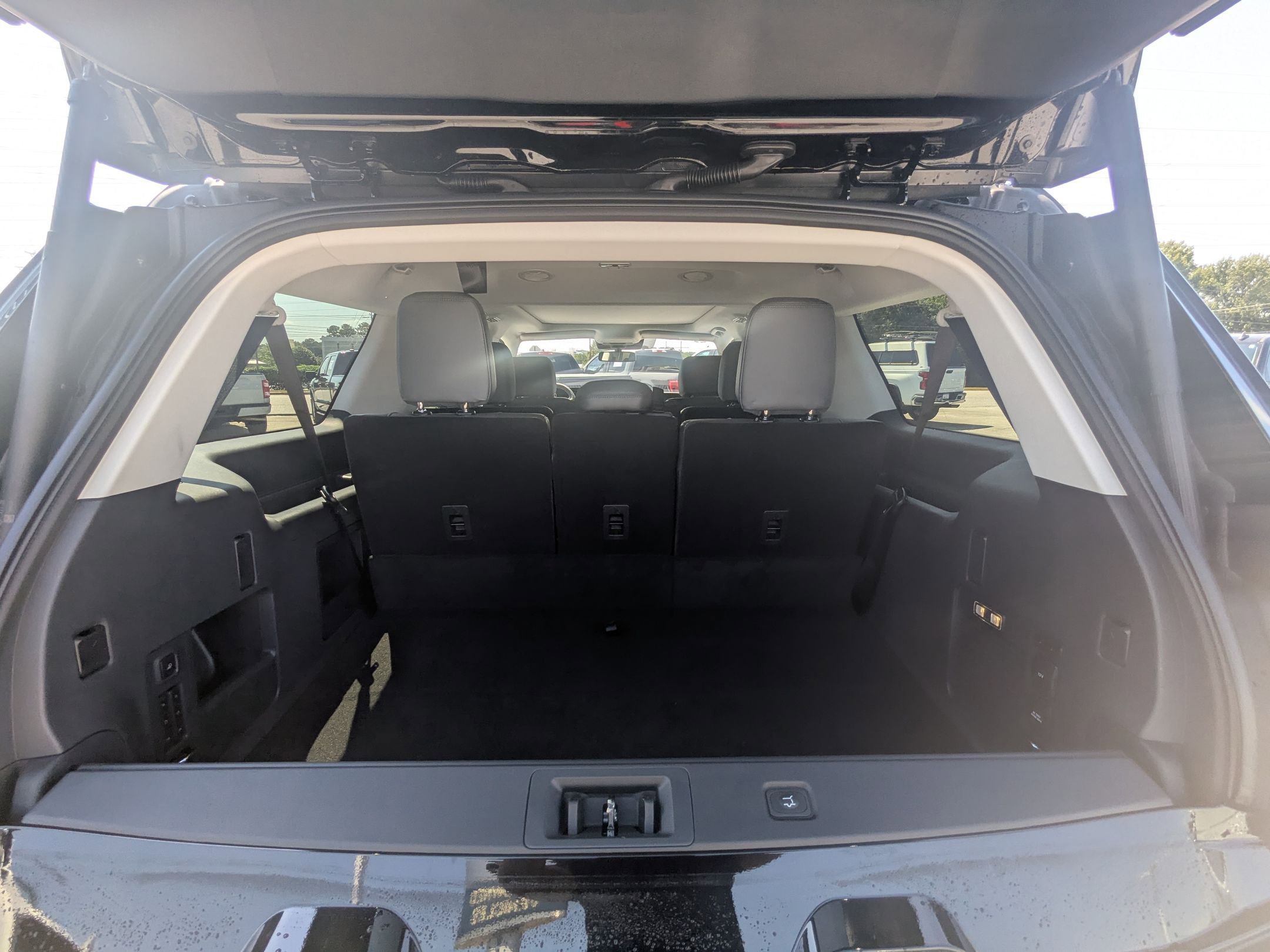 2025 Ford Expedition MAX photo 25