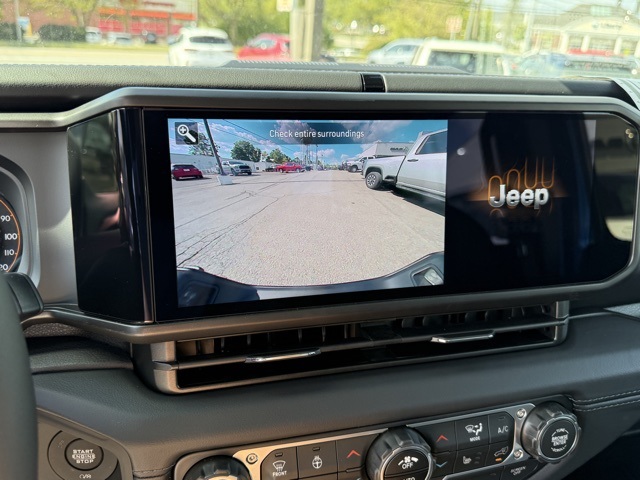 2025 Jeep Gladiator Sport photo 20