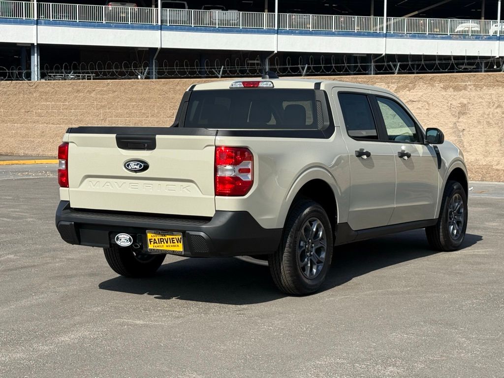 2025 Ford Maverick XLT photo 3