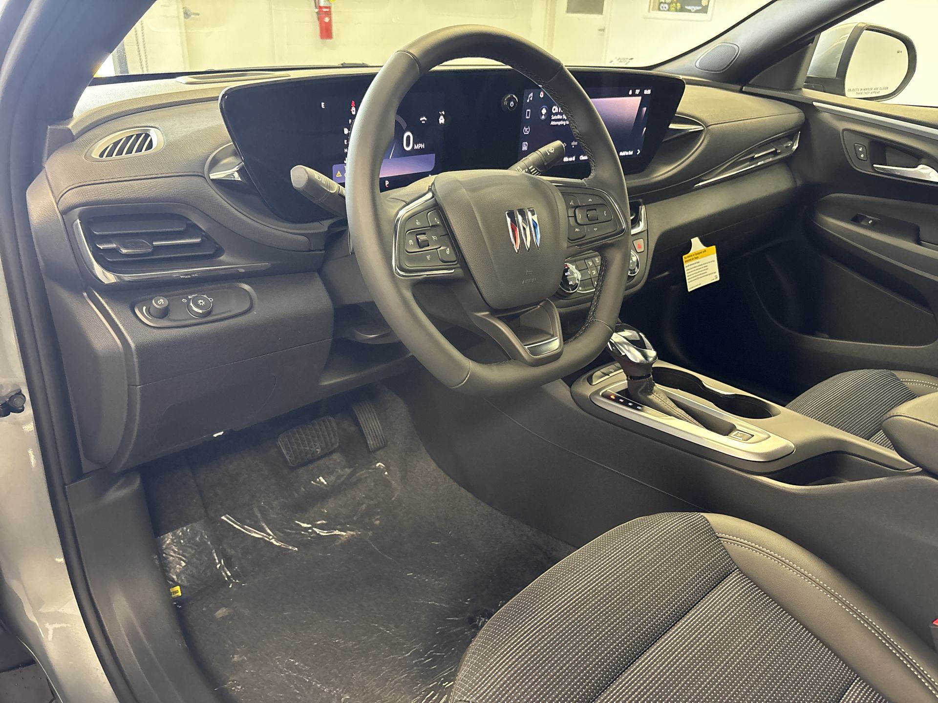 2025 Buick Envista Preferred photo 10