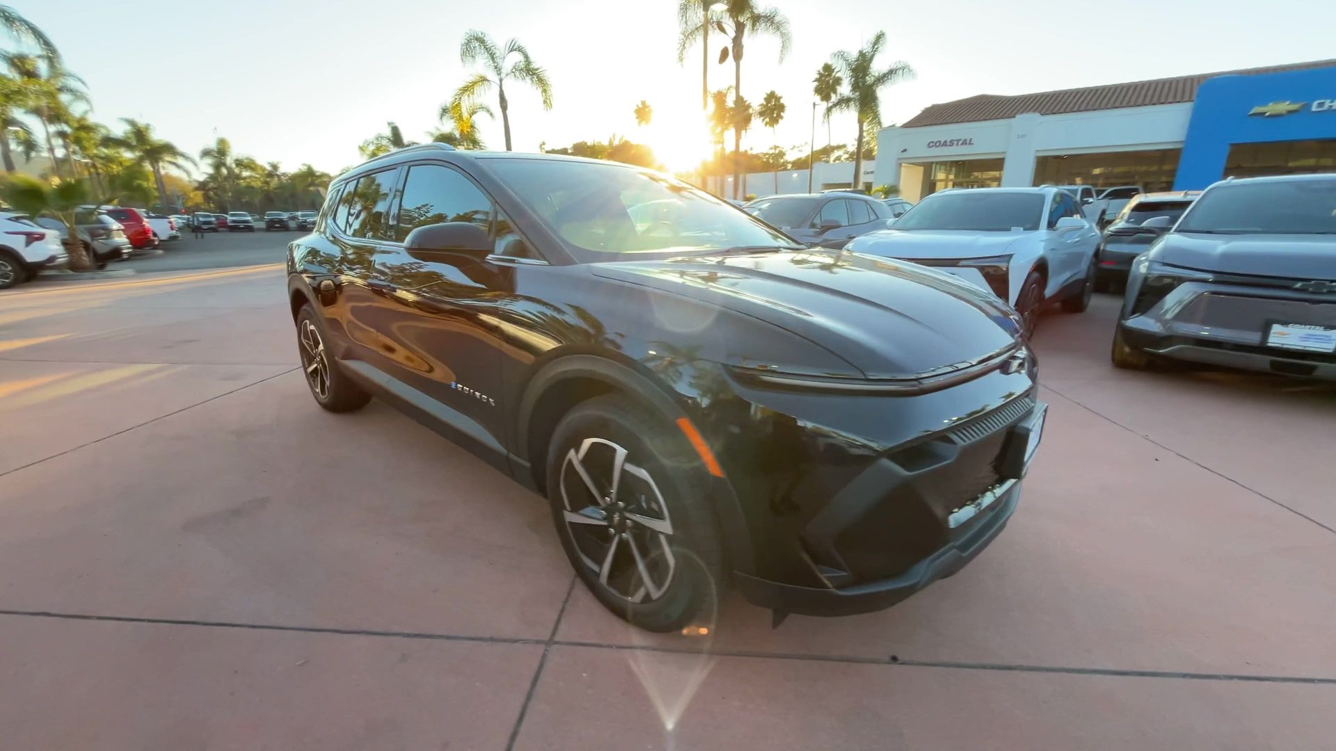 2026 Chevrolet Equinox EV 1LT photo 2