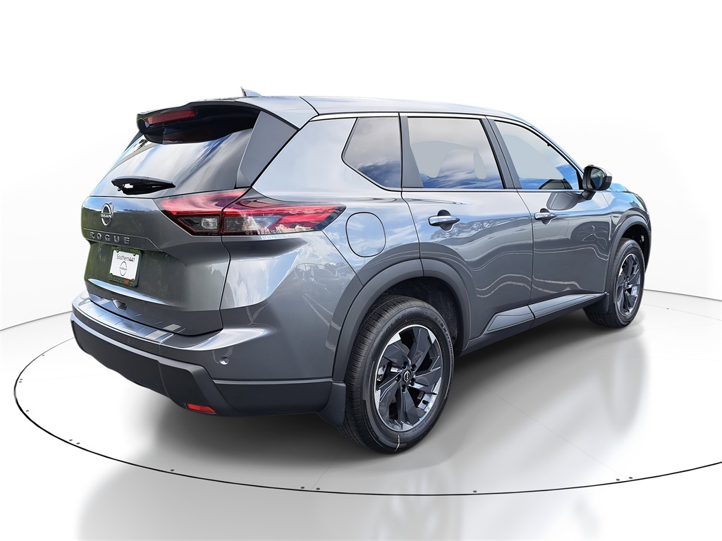 2026 Nissan Rogue SV photo 7