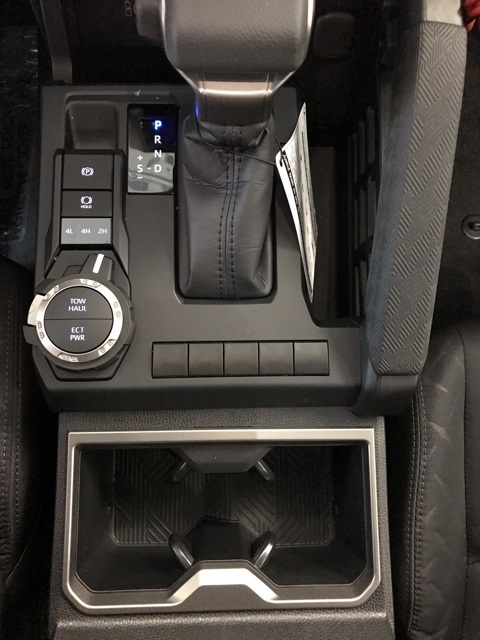 2025 Toyota Tacoma SR5 Double Cab photo 17