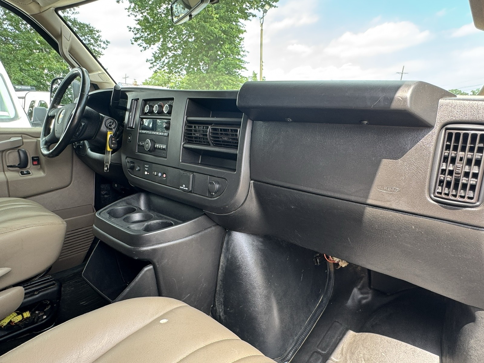 2020 Chevrolet Express Cargo Work Van 2500 photo 30