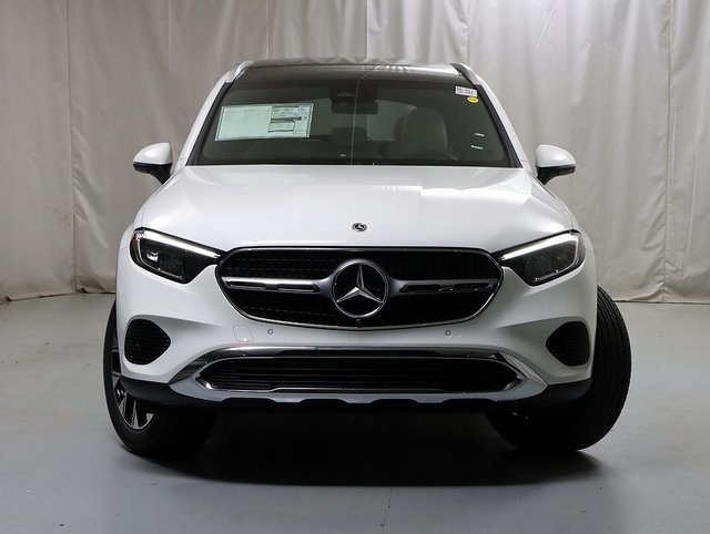 2026 Mercedes Benz GLC 350e 4MATIC photo 4