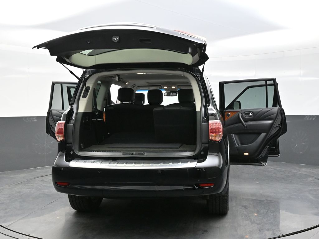 2017 Infiniti QX80 Base photo 36