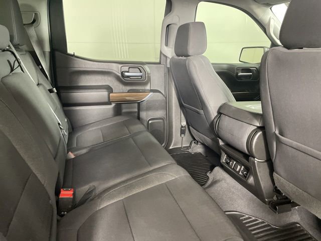 2021 Chevrolet Silverado 1500 RST photo 17