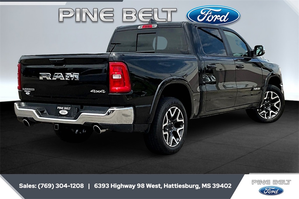 2025 Ram 1500 Laramie photo 10