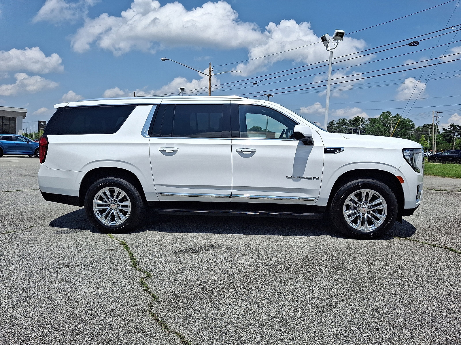 2024 Gmc Yukon XL SLT photo 5