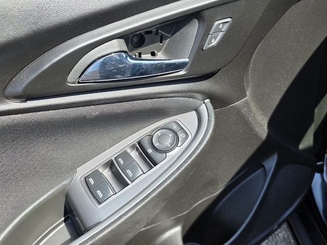 2024 Chevrolet Malibu 1LT photo 3
