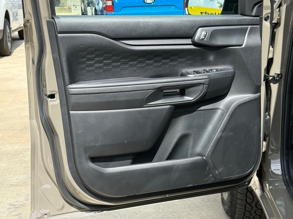 2025 Ford Ranger XL photo 13