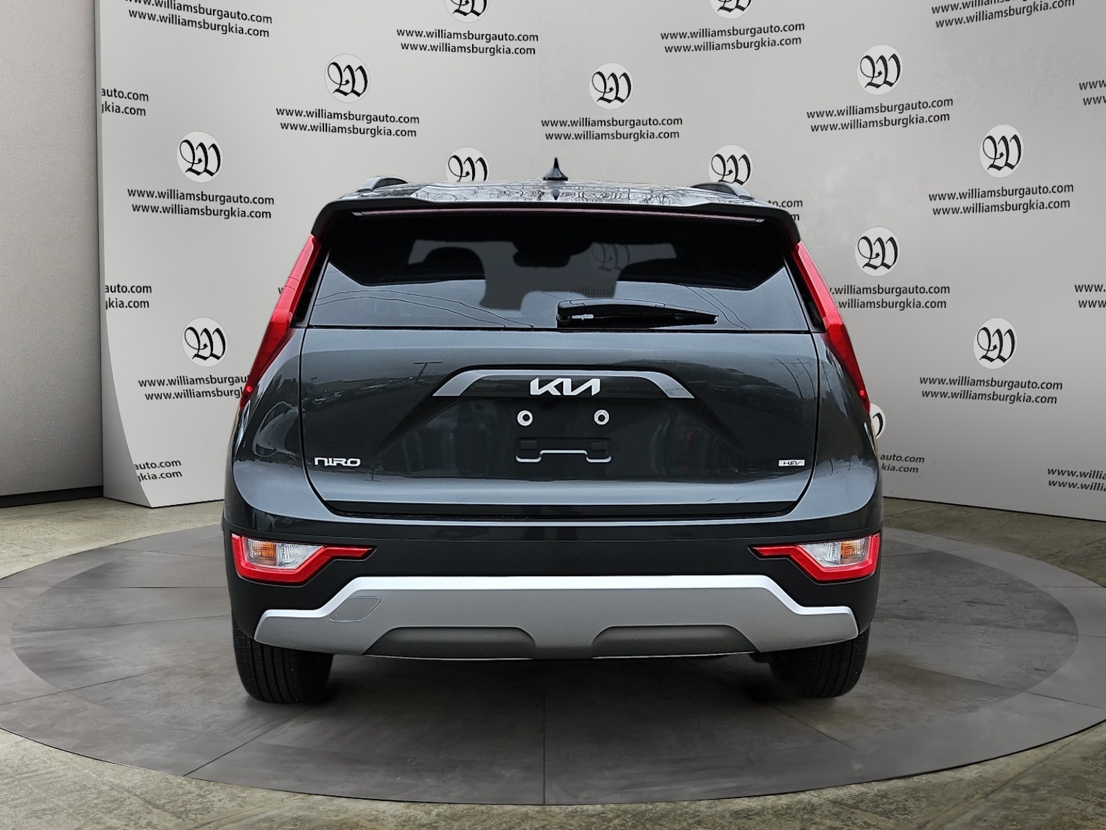 2025 Kia Niro LX photo 3