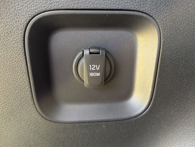 2024 Kia Sportage photo 12