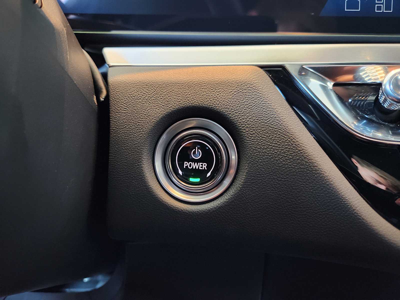 2024 Cadillac Lyriq Luxury photo 16