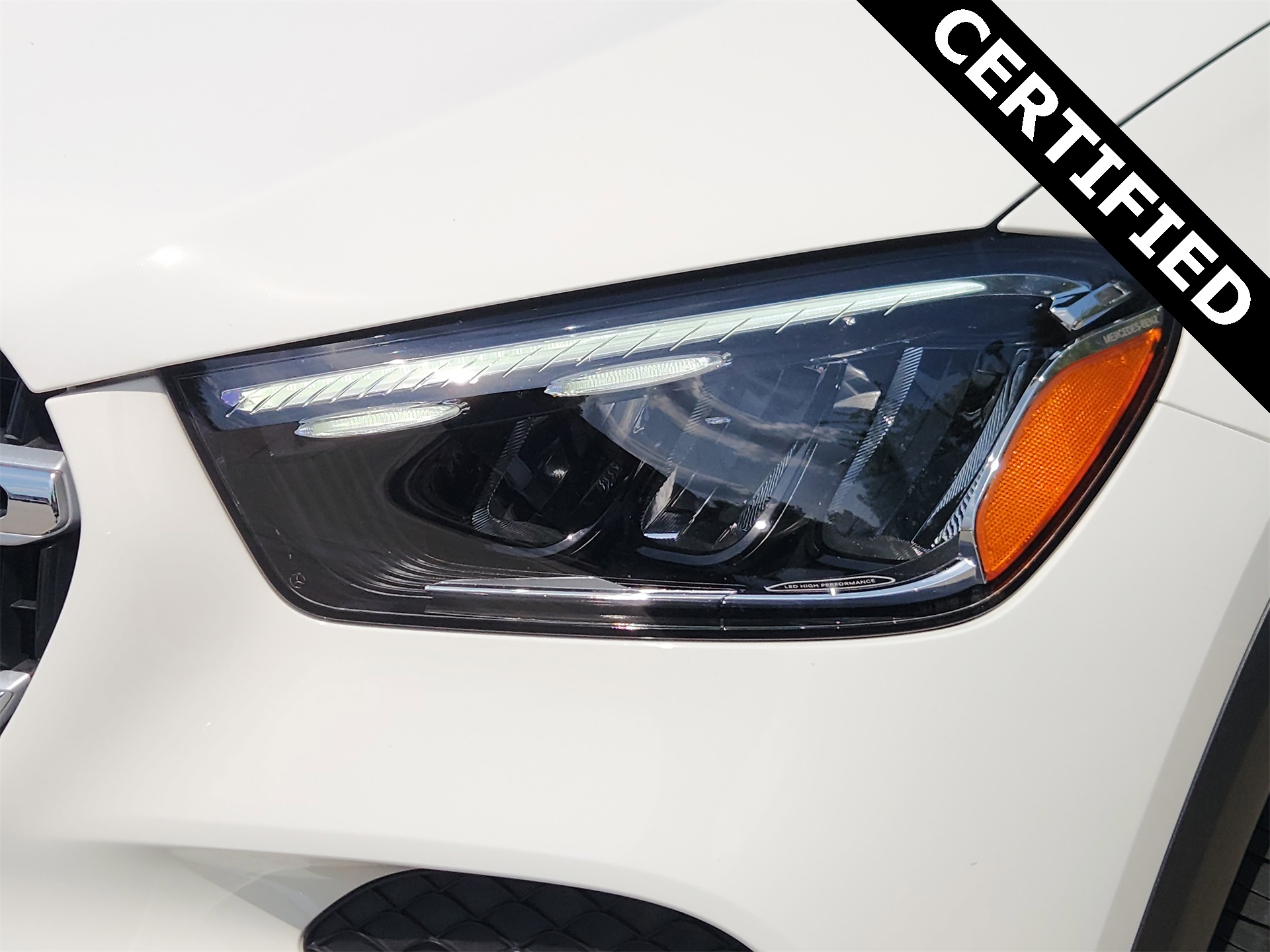 2025 Mercedes Benz GLE 350 4MATIC photo 4