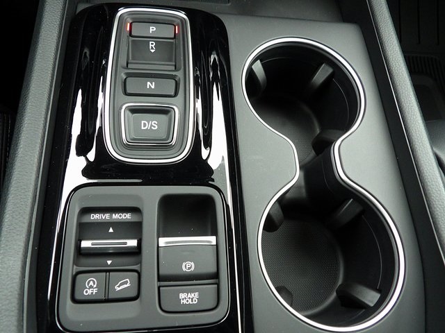 2025 Honda Pilot Touring photo 32