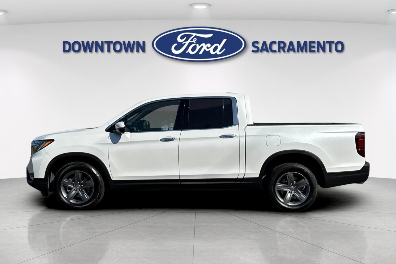 2022 Honda Ridgeline RTL-E photo 2