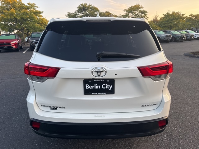 2018 Toyota Highlander XLE photo 4