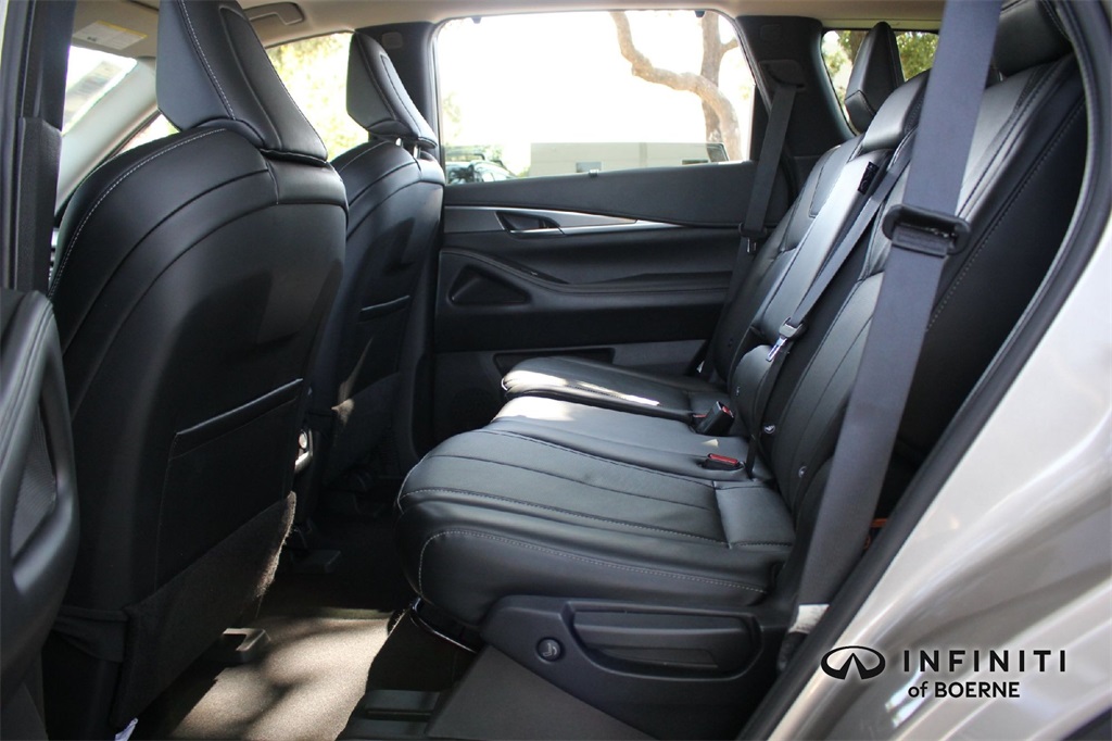 2023 Infiniti QX60 Luxe photo 27