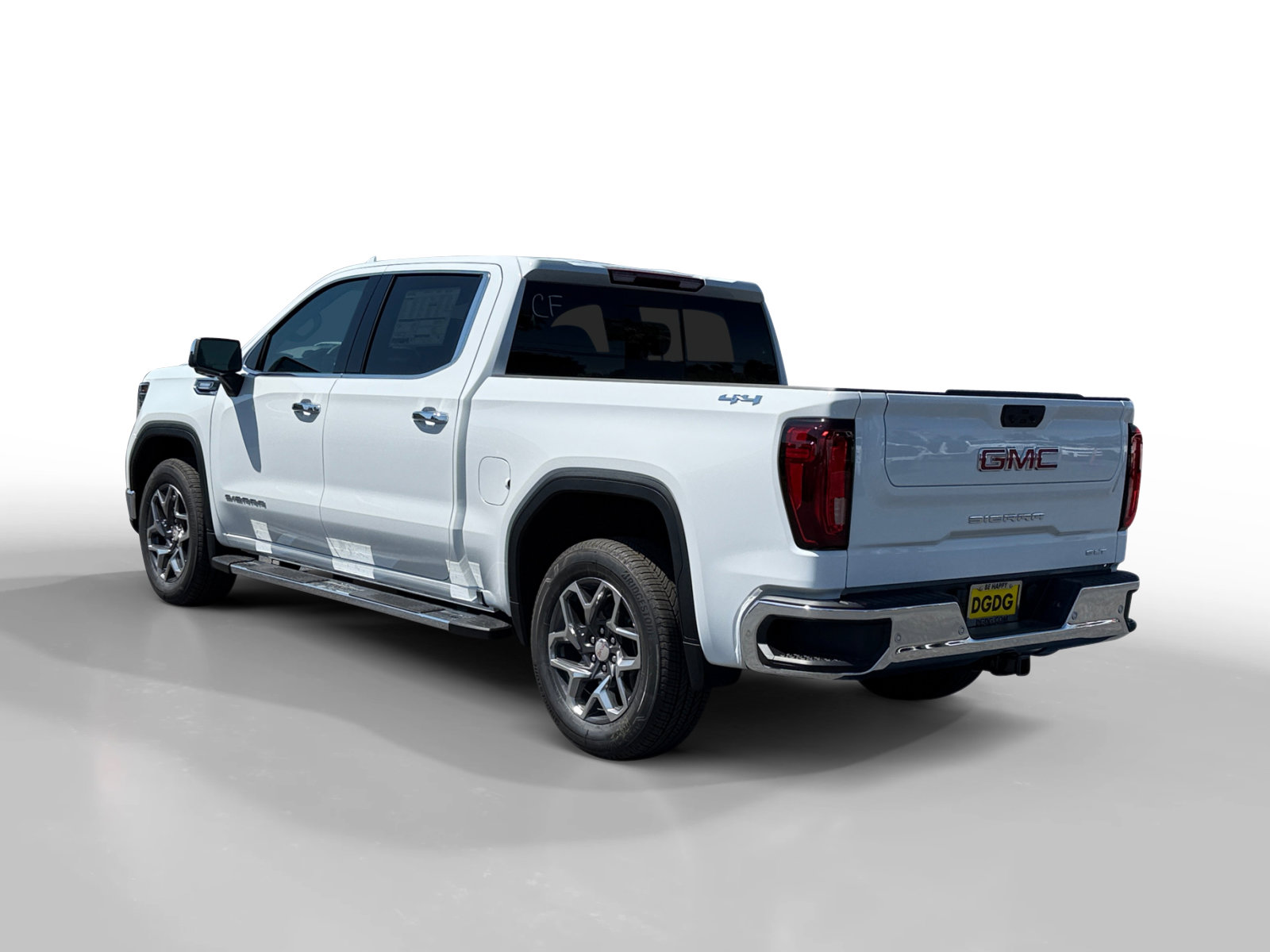 2026 Gmc Sierra SLT photo 3