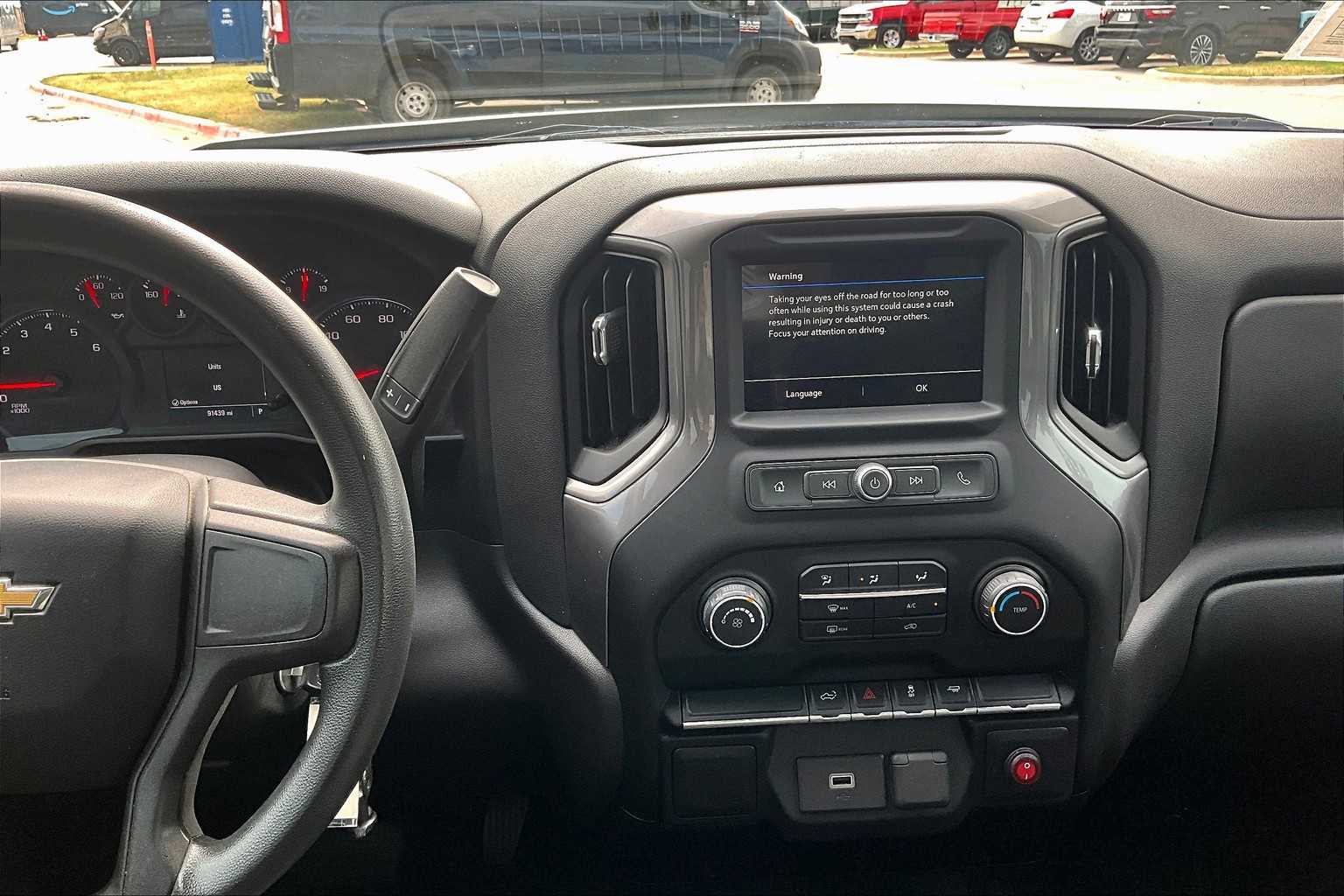 2019 Chevrolet Silverado 1500 Custom photo 5