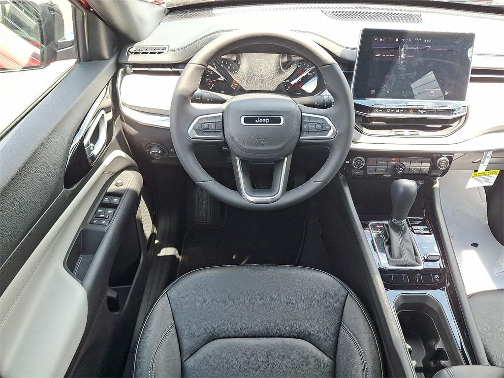 2025 Jeep Compass Limited photo 10